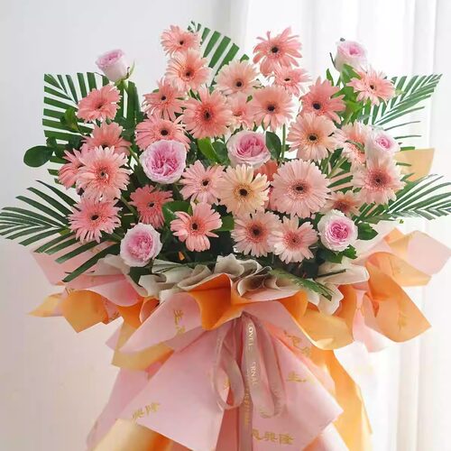 鲜花花架一对浪漫开业乔迁粉色