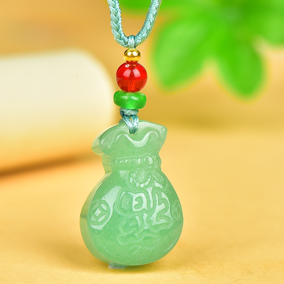 天然玉石绿东陵玉福袋钱袋子吊坠