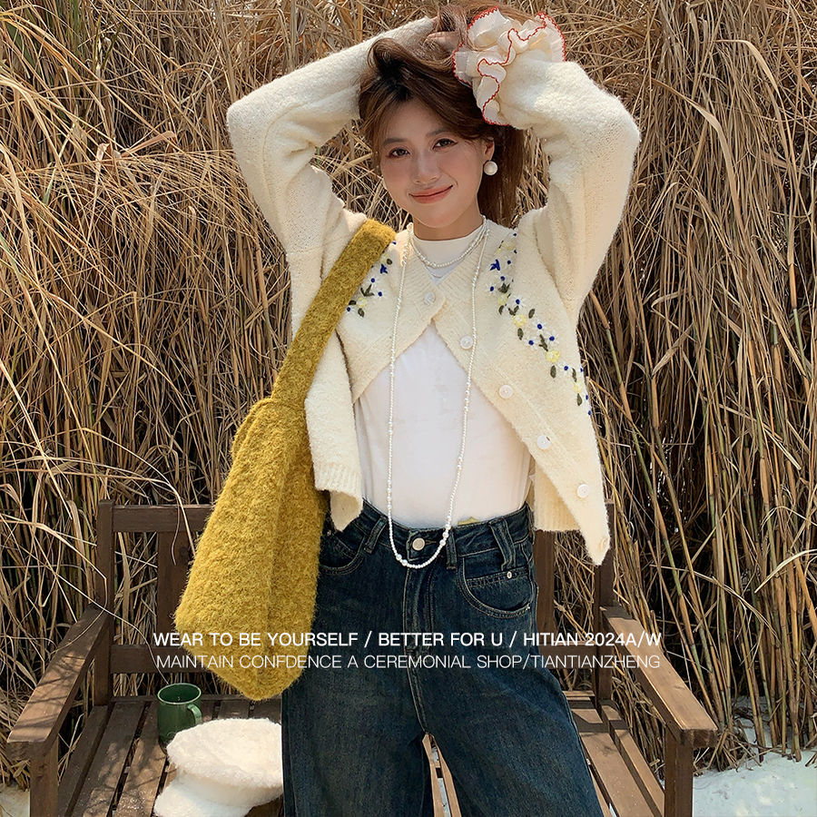 恬恬郑  miu系甜美复古刺绣提花针织开衫女毛衣