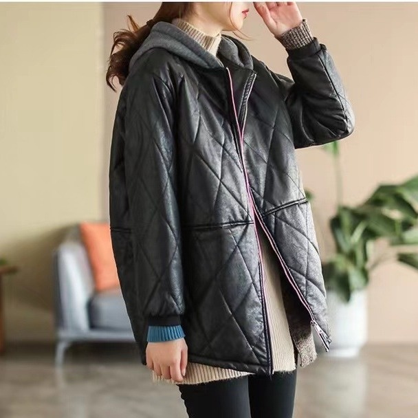 秋冬款皮衣外套女夹棉加厚保暖连帽外套菱形格韩版皮袄时尚显瘦