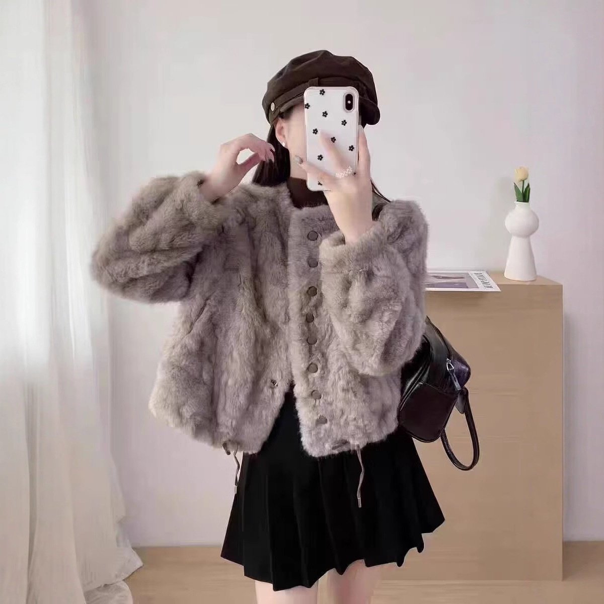 羊羔毛短外套女小个子2025秋冬新款感时尚洋气小香风皮草上衣,女装/女士精品,皮草,淘宝优惠券,粉丝福利购,淘宝优惠卷