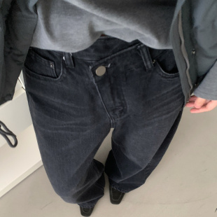 门襟小设计版 韩代磨毛复古牛仔裤 型超好52689 moon2025冬季 about