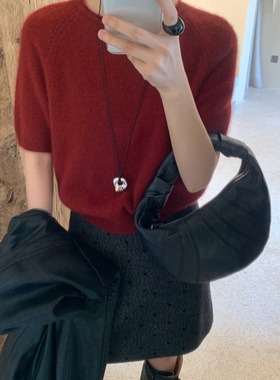 about moon2025秋季韩系高品质浣熊绒短袖毛衣短袖高级感28019