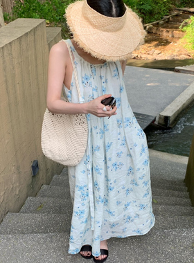 about moon月亮家2025夏季度假氛围感印花挂脖亚麻料连衣裙01152
