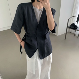 质感纯亚麻西装 韩系质感配腰包款 防晒女01058 moon2026春季 about