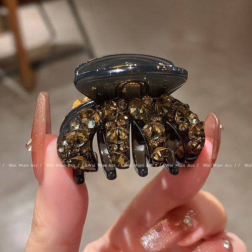 抓夹亚克力时尚百搭水钻