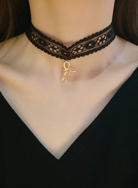 蕾丝短款颈链百搭金属吊坠