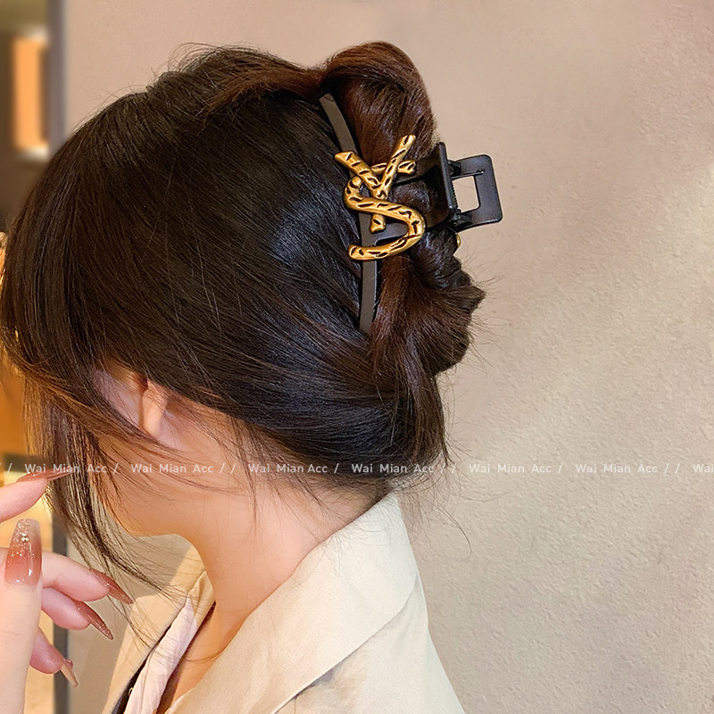 大牌轻奢2025新款高级感抓夹女大号鲨鱼夹后脑勺盘发夹子发抓头饰,饰品/流行首饰/时尚饰品新,发饰,淘宝优惠券,粉丝福利购,淘宝优惠卷