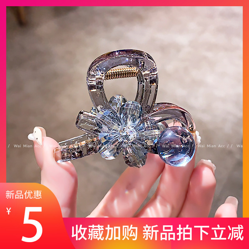 新款百搭蓝色水晶花鲨鱼夹