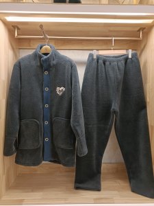 绮瑞男士睡衣新品复合绒厚绒立领开衫简约青年家居服套装家居服