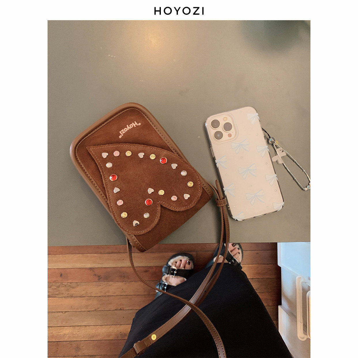 【小优家包包】HOYOZI真皮 磨砂皮爱心钻钻手机包斜挎小包包秋冬