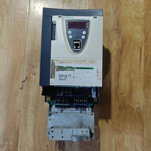 ATV71HU30N4Z 变频器 3KW 工控调速装置议价维修