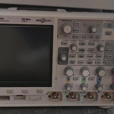DSOX3024A 数字存储示波器 200MHz 是德科技测试仪器议价维修