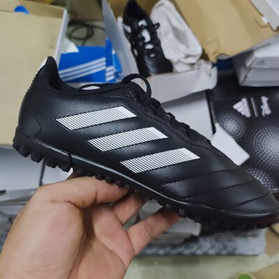 adidas阿迪达斯大童足球运动鞋