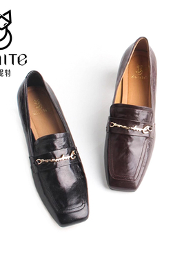 仙妮特官方旗舰店中粗跟羊皮方头英伦风复古乐福鞋女单鞋 X692209