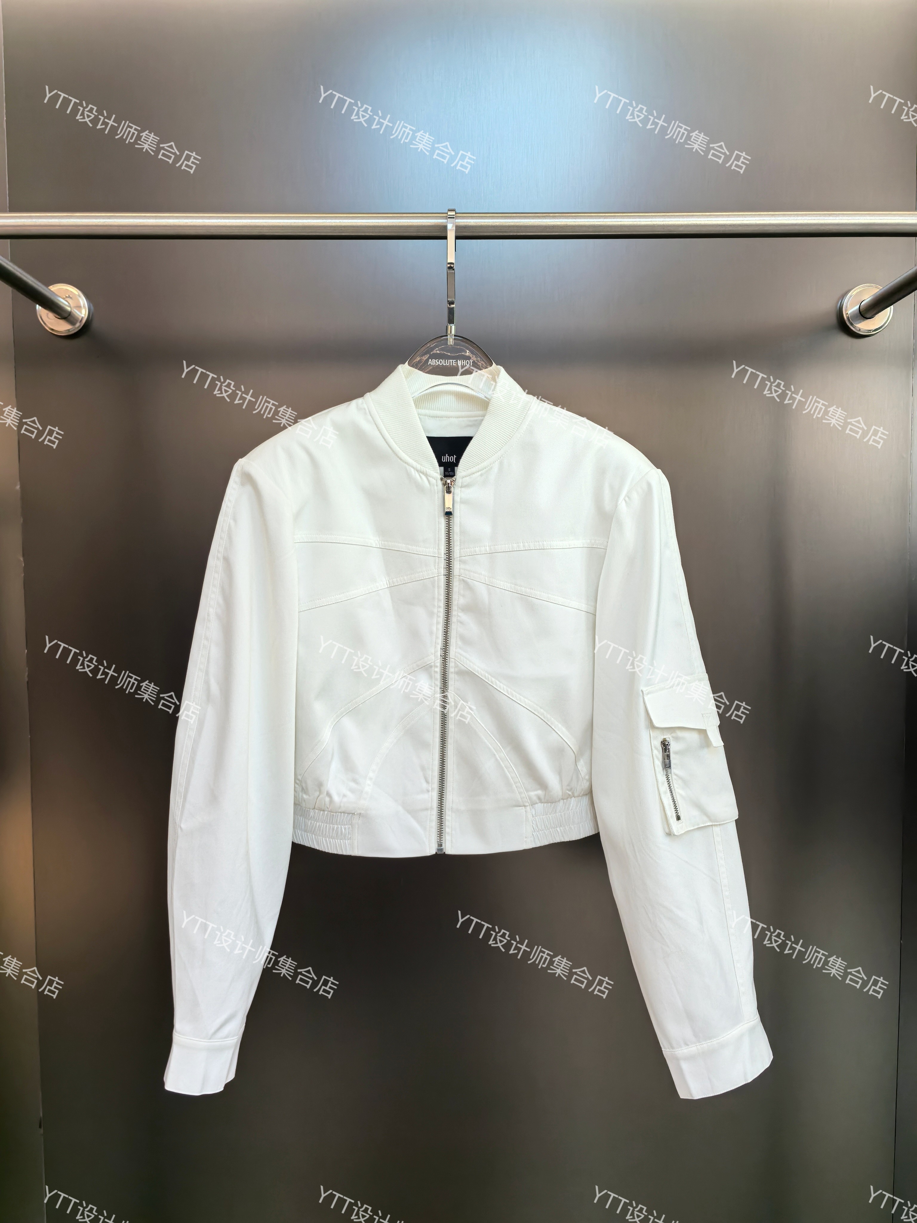 顺丰包邮 UHOT/uhot诱货2026秋冬新款白色棒球服外套休闲时尚百搭
