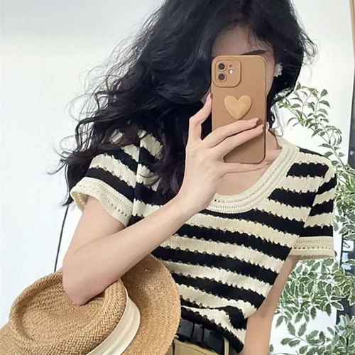 悦佳服饰 11YJFS8030