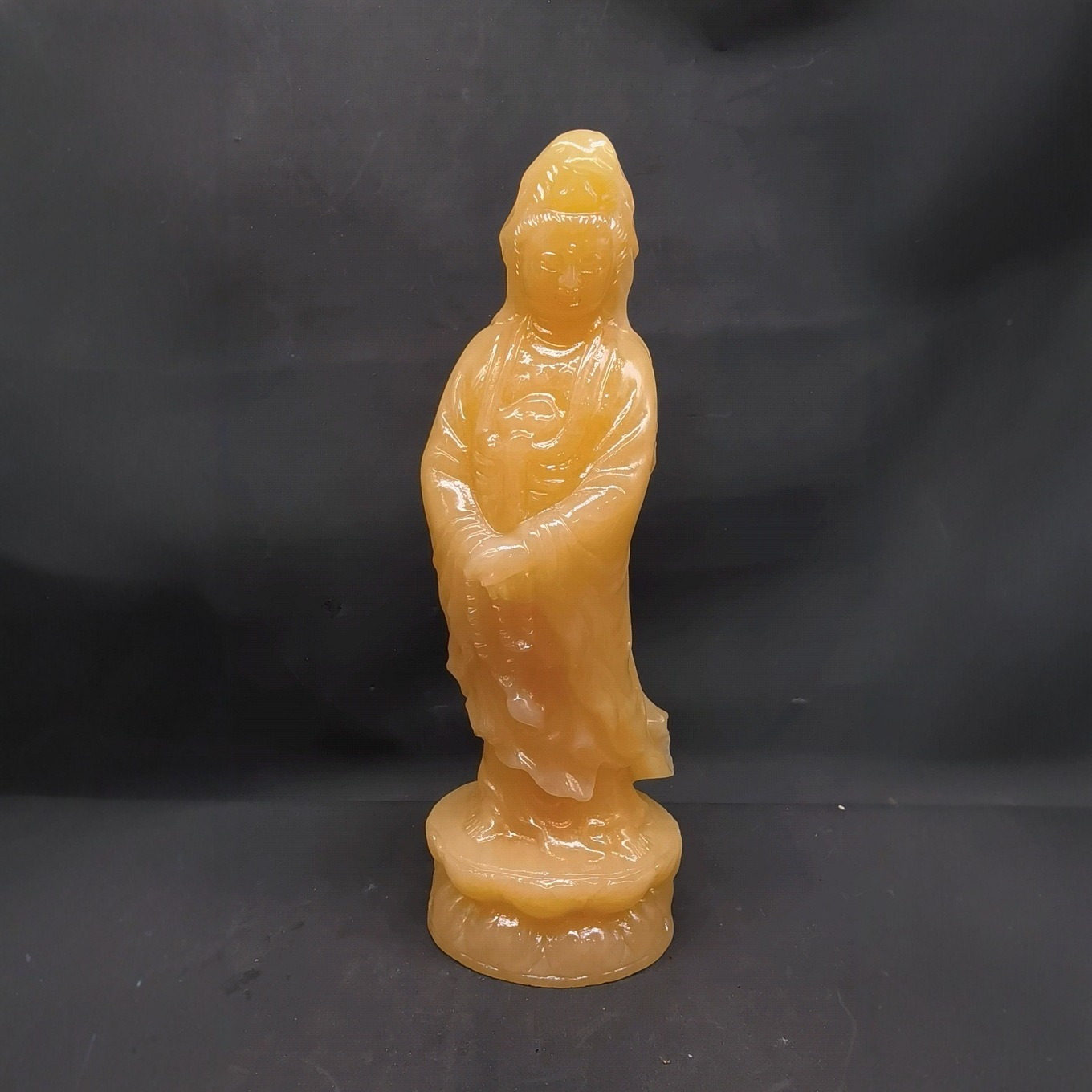 米黄玉玉观音家居客厅摆件玉器观音装饰办公室玉石工艺品