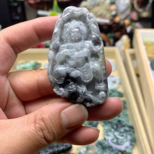 三头六臂