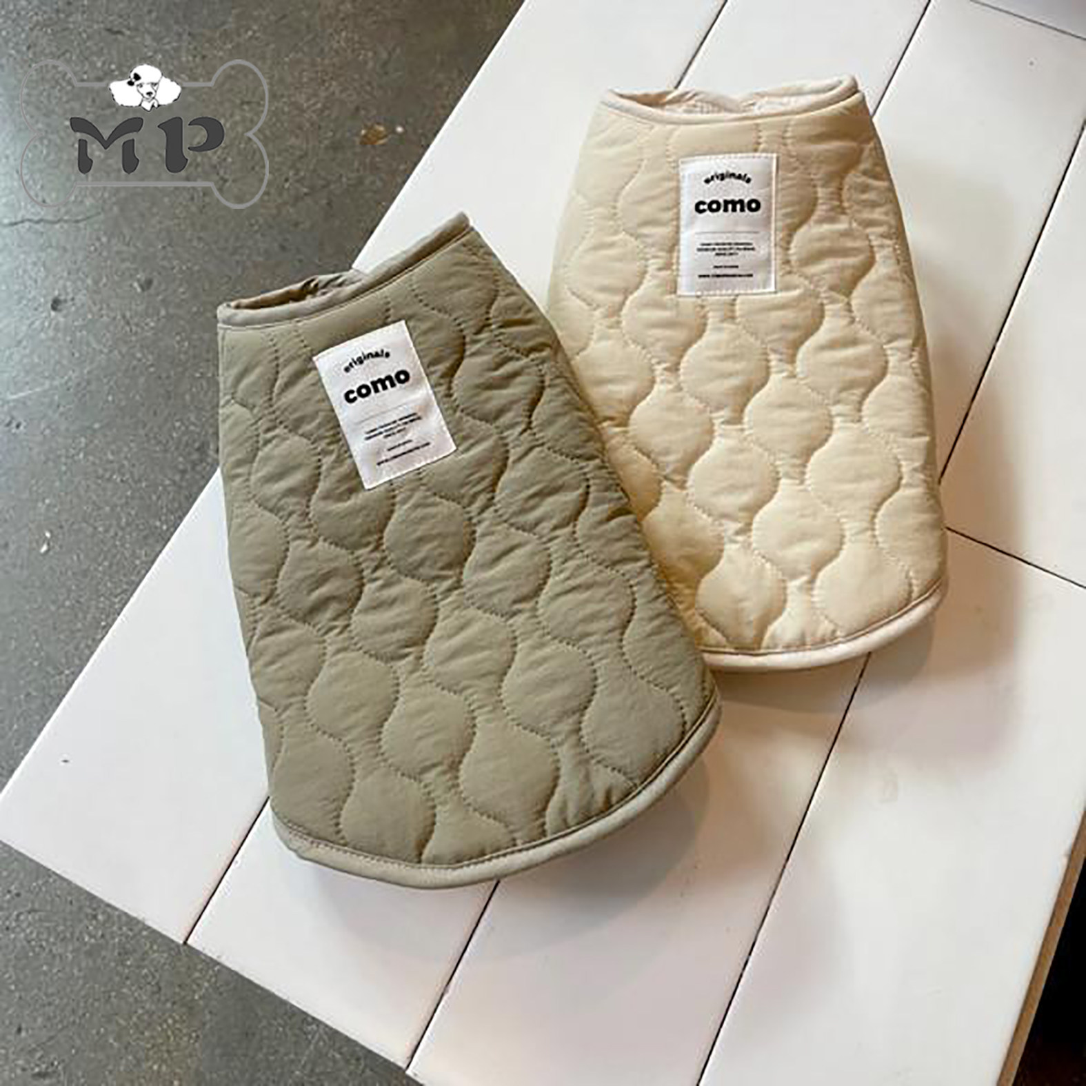 韩代COMO宠物冬季双面穿马甲外套