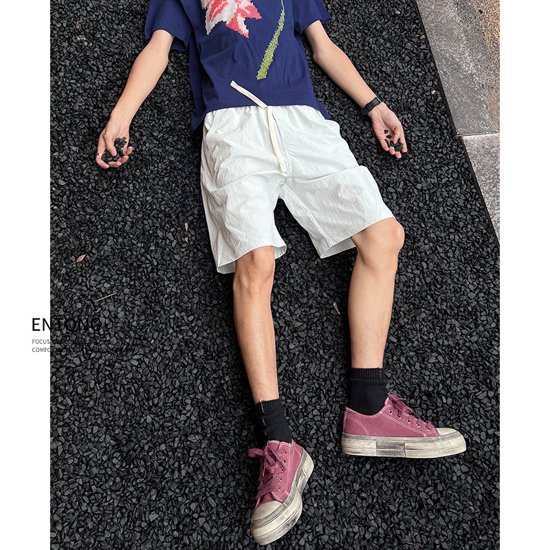 Entong夏季薄款凉感白色休闲短裤男夏外穿冰丝新款运动宽松五分裤