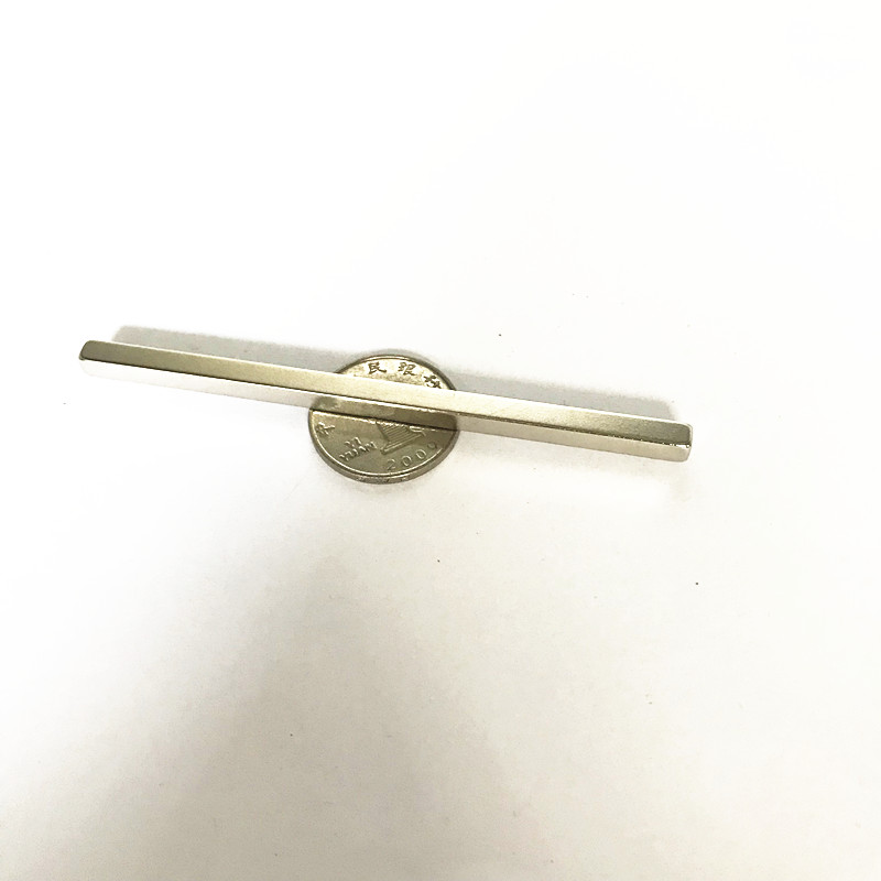 长方形银色稀土吸铁石