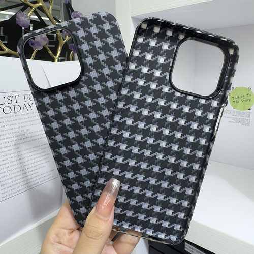 适用苹果15千鸟格纹凯夫拉手机壳iPhone15pro时尚保护壳新款15Pro保护壳
