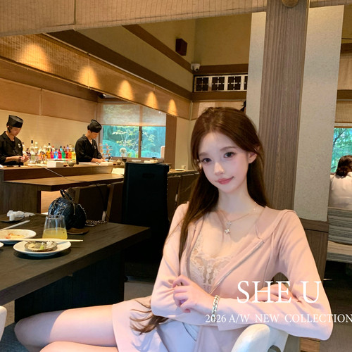 SHE U-辣妹风蕾丝拼接胸垫蝴蝶结装饰美背吊带内衣Y20163不退换