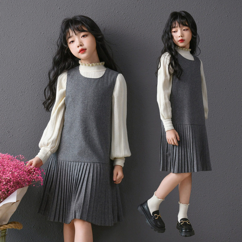 女童文艺复古无袖浅灰色背心连衣裙大童秋冬设计感叠穿a字连衣裙