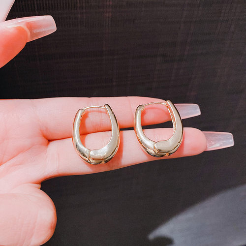 法式复古简约高级感金色素圈耳环女2024新款潮冷淡风时尚百搭耳饰