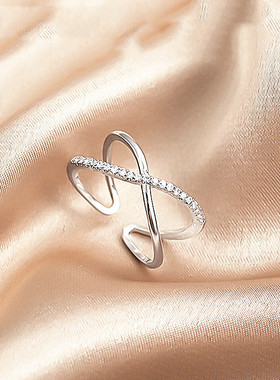 韩版铜镶锆石小众设计交叉戒指女ins潮轻奢风指环开口调节戒食指