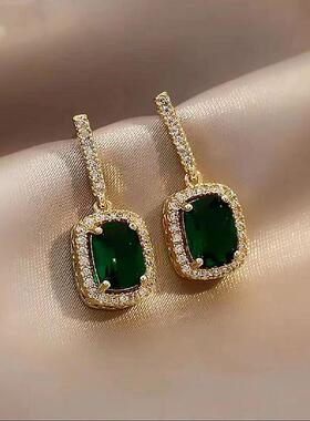 925银针绿色祖母绿水钻小巧简约冷淡风气质镶钻几何方形耳钉耳饰