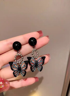 时尚黑色蝴蝶甜酷ins耳环小众设计感复古百搭耳钉气质高级感耳饰