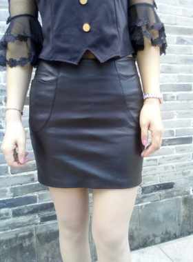 真皮短包裙春秋冬款