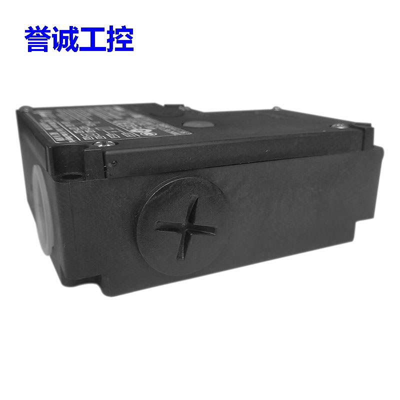 OMRON安全门锁 D4NL-4BFG-B4 FANUC安全门锁开关议价议价*