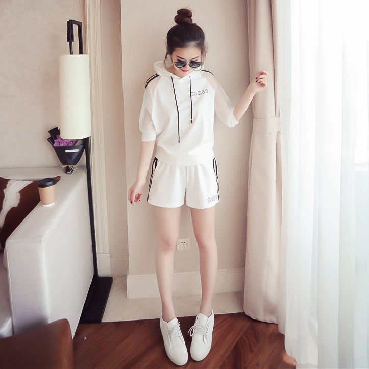Summer new Korean 5-sleeve hooded casual sports suit women's fashion loose shorts two piece set fashion