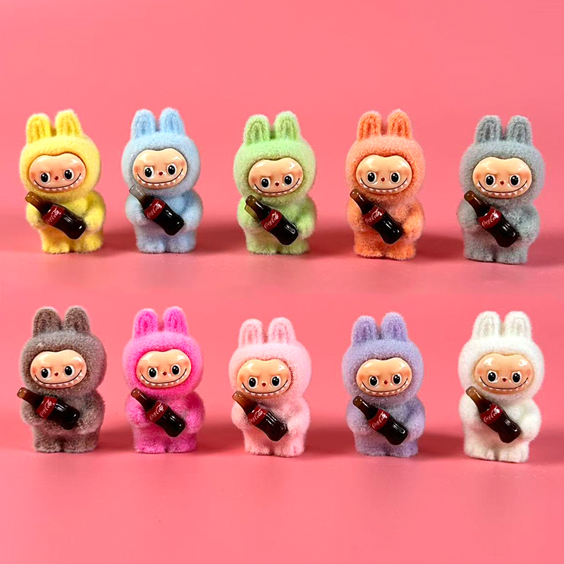 植绒萌粒拉布布公仔抱可乐瓶盲袋