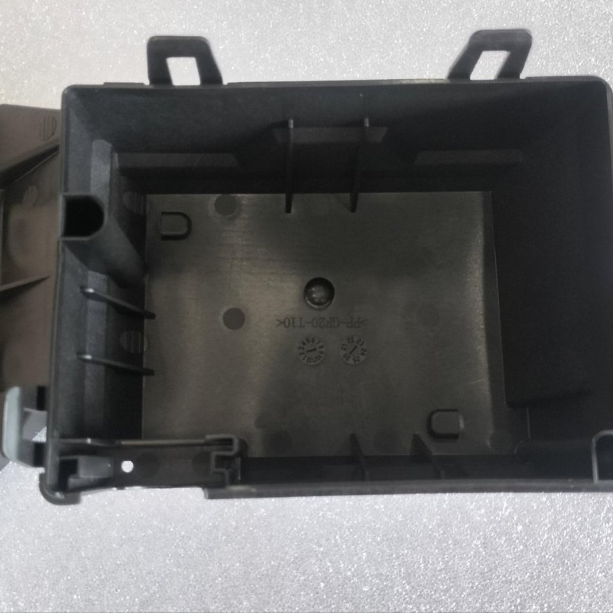 比亚迪海鸥 秦 宋 元PLUS唐汉E2PRO前舱配电盒下支架保险丝盒底座