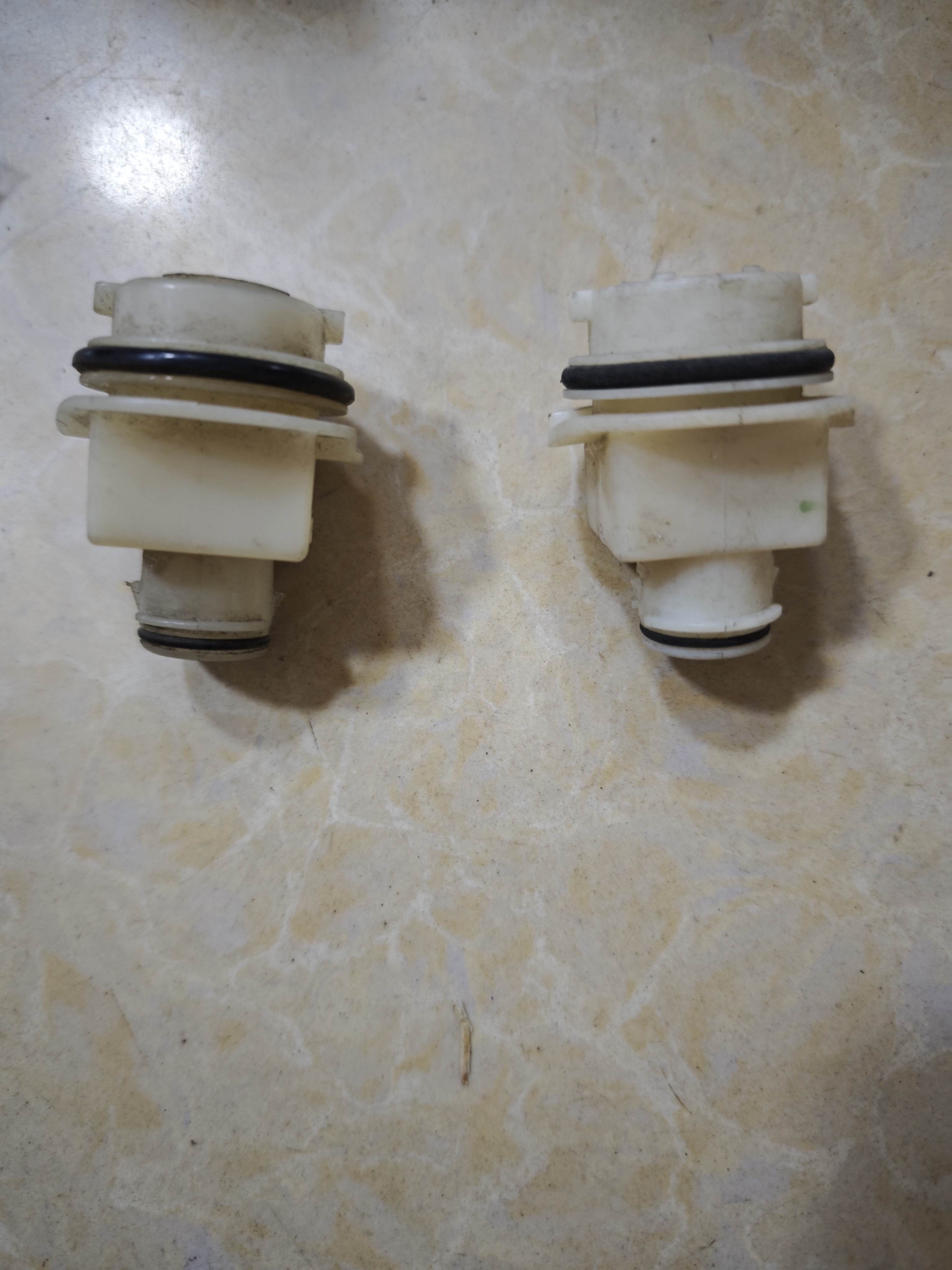 00-04普桑2000桑塔纳2000时代超人前转向灯座前角灯座杠灯灯座