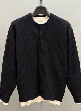 2026年春季新款liberclassy韩版男青年黑色圆领条纹休闲针织开衫