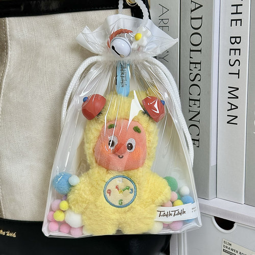 泡泡玛特星星人毛绒挂件遛娃包