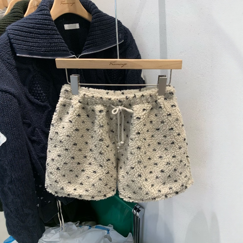 韩国东大门25冬flamingo正品松紧腰系带宽松显瘦舒适百搭毛绒短裤