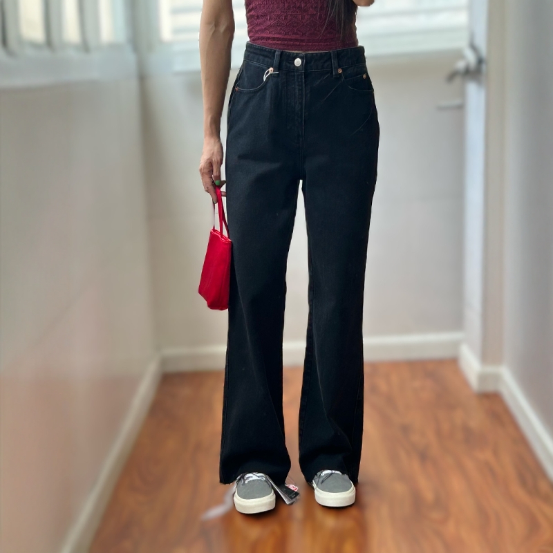 新款柔黑灰复古做旧水洗牛仔裤女宽松休闲百搭直筒阔腿毛边长裤子