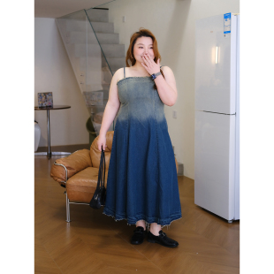 胖mm显瘦渐变牛仔吊带裙遮肉显瘦中长裙 新款 24春季