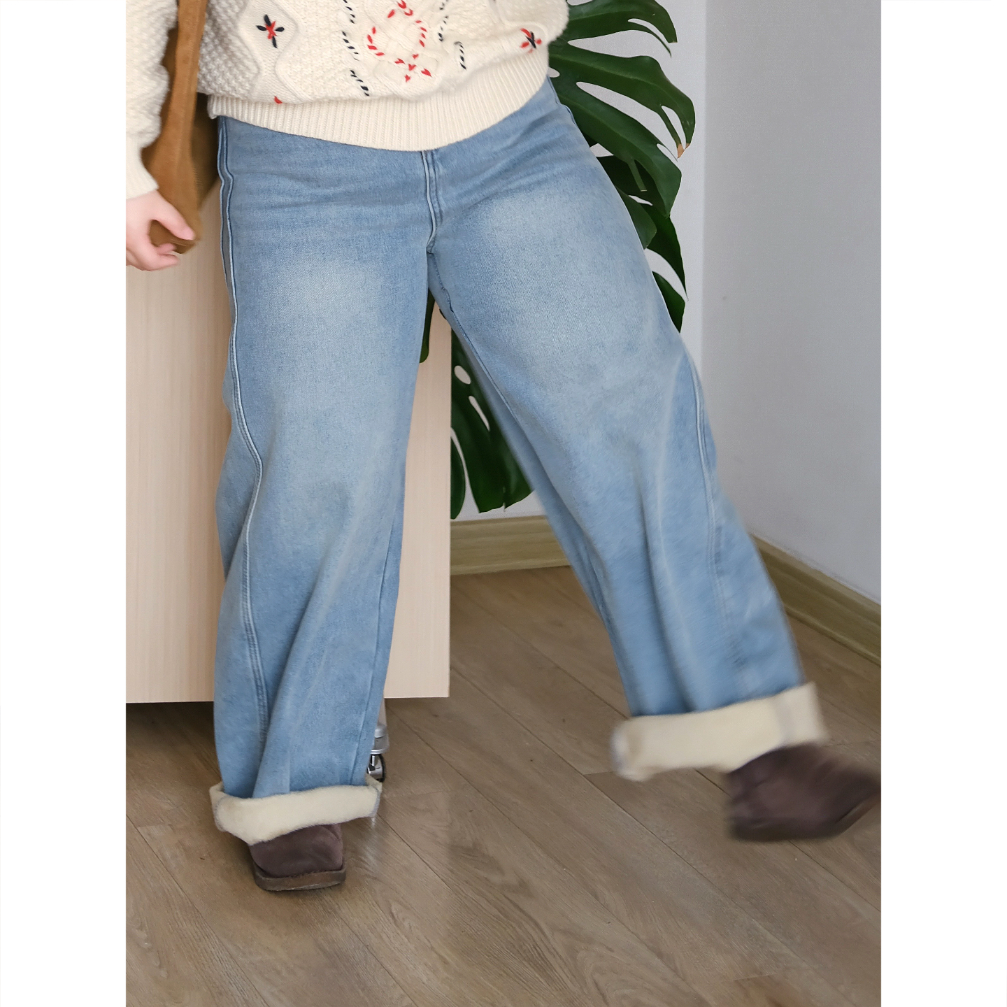 zooobaby11/24韩系简约加绒加厚牛仔裤直筒裤子