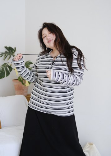zooobaby大码女装韩系初秋微胖mm条纹长袖T恤刺绣设计感显瘦上衣