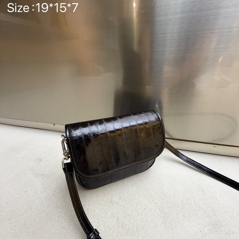 2026新款复古时尚简约单肩包牛皮包包大容量斜挎女包腋下包小方包,箱包皮具/热销女包/男包,通用款女包,淘宝优惠券,粉丝福利购,淘宝优惠卷