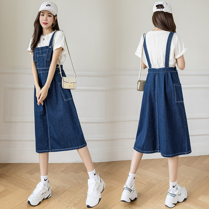 牛仔背带裙女秋冬中长款小个子减龄宽松a字裙复古高腰显瘦连衣裙