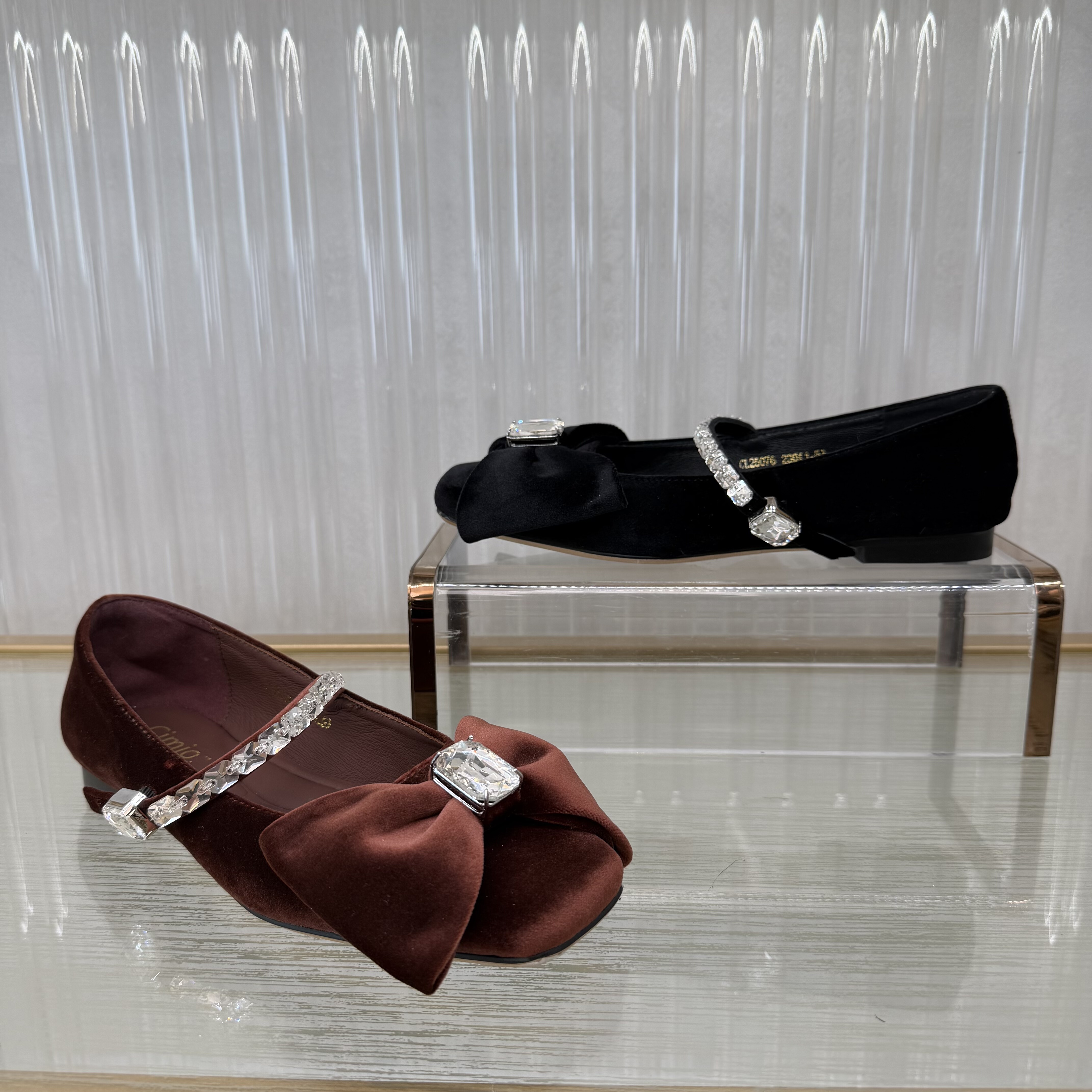 Cimior意大利设计师女鞋25秋方钻蝴蝶结丝绒单鞋吊牌2880 CL25076