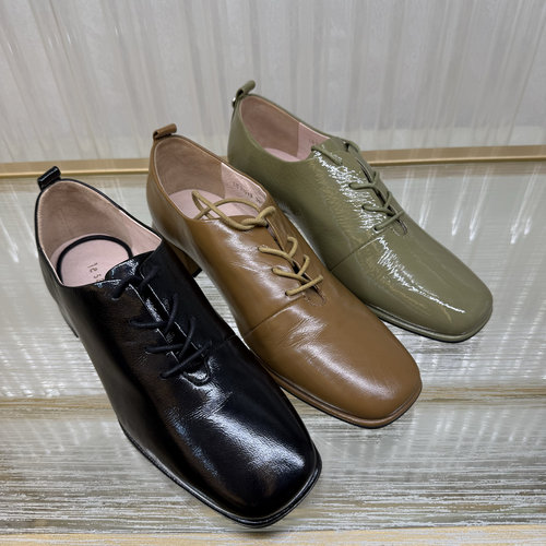 皇冠老店正品 莱尔斯丹 厚底系带乐福女鞋 3T31913